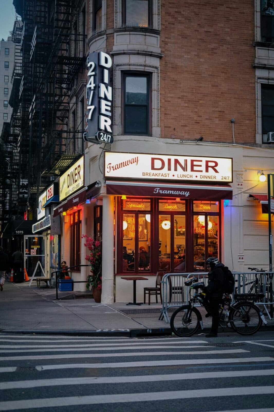 Corner diner on the Fulton Street corridor